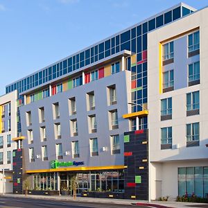 Hampton Inn By Hilton North Hollywood